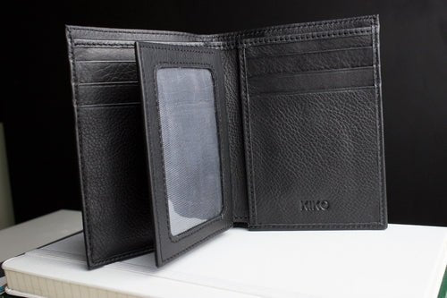 Slimfold Passcase Wallet - AURA