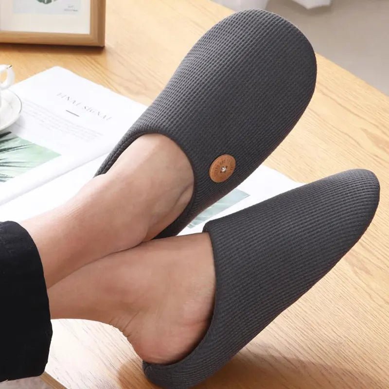 Classic Men Slippers Indoor Men Slippers Fashion Men House Slippers Outdoor Antiskid Soft Men Flat Slippers Winter Bedroom Shoes - AURA