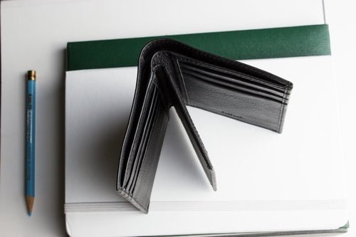 Slimfold Passcase Wallet - AURA