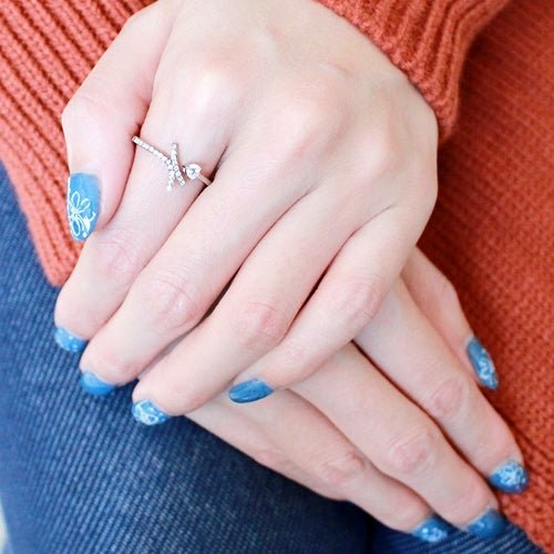 DA145 - High polished (no plating) Stainless Steel Ring with AAA Grade - AURA