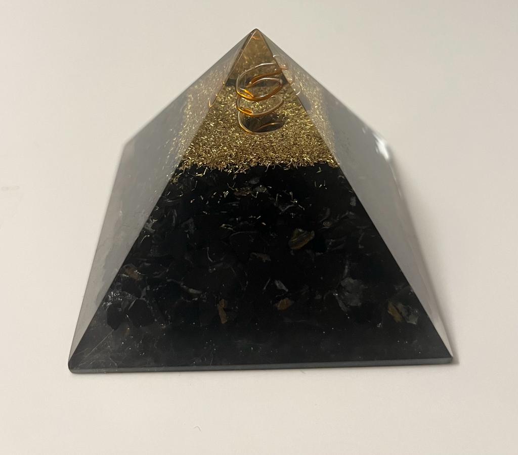 Black Tourmaline Orgonite Pyramid - AURA