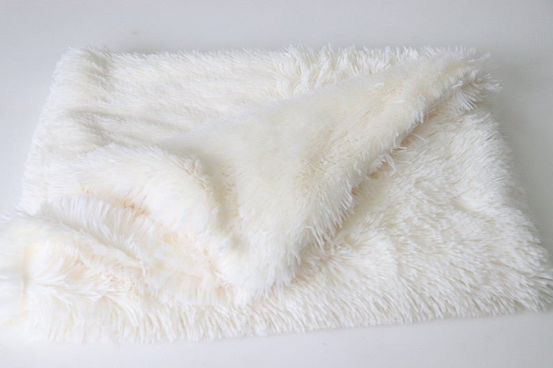 Plush pet mat double pet blanket - AURA